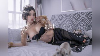 黑衣牛仔裤妹子啪啪舌吻调情69姿势舔逼连体丝袜后入猛操