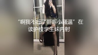 老婆和别人玩很开心 每次拍摄看我