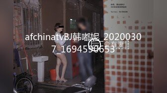 【新速片遞】   宠物店跟踪偷拍一身白色连衣裙配白高跟的气质女神❤️人美穴靓