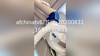 大奶美女吃鸡啪啪 在家被大鸡吧无套输出 射满骚穴和全身 发情母狗真的很想要 大~鸡~吧