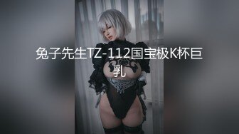 MIDV-830 高衩泳裝下的巨乳太誘人大家騎上6P幹到爽(AI破壞版)