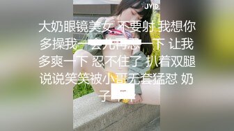 STP22405 老婆姨姐闺蜜下海偷拍 超近距离视角深喉插嘴 床边张开双腿大力猛操 用力往前顶爽了娇喘连连