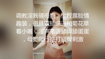 这兄弟真把老婆的嘴当逼了 很操的这么带节奏 又猛又深 老婆几次都呕了 还想着内射呢