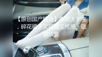 【新片速遞】 巨乳熟女 背着老公干过 这大鸡吧爽舒服 啊啊操我骚逼我要来高潮了 兼职大姐很骚有韵味 被小伙无套输出 发现摄像头翻车了