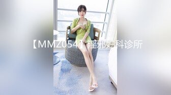  精彩4P两个风骚老阿姨床上调教小鲜肉和渣女小嫩妹激情啪啪