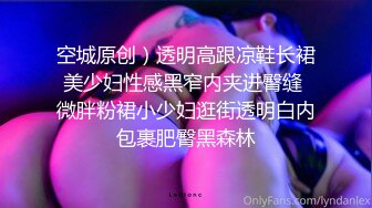 极品纹身美少女！居家男友操逼大秀！埋头吸吮舔屌，主动骑乘位抽插，射的有点快